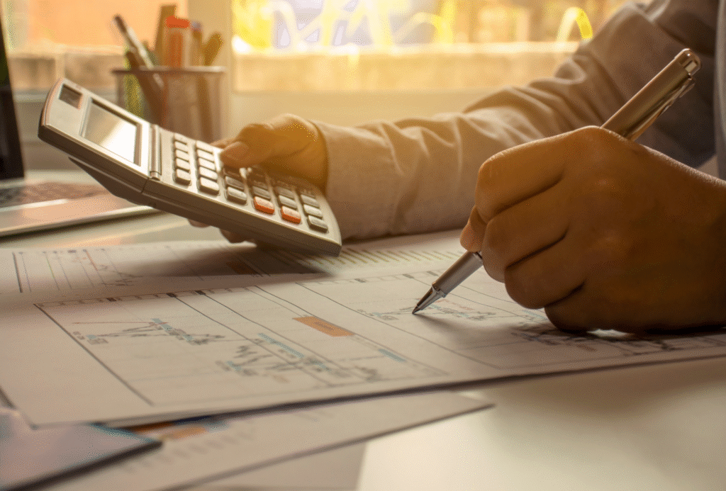 Elaboração da Demonstração de Fluxo de Caixa (DFC) - Treinamento In Company da Bombonatti Consultoria Empresarial.